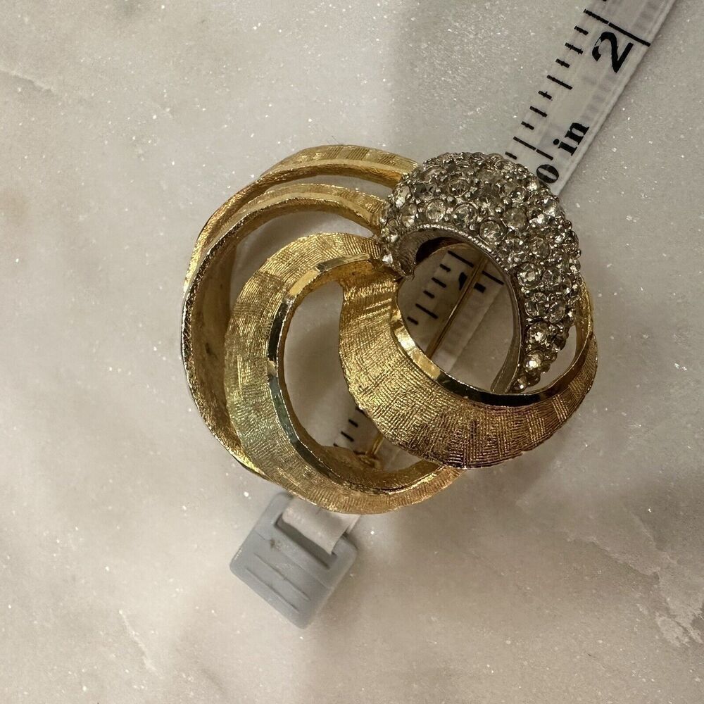 BSK Signed Estate Brooch Pin - Picture 12 of 12